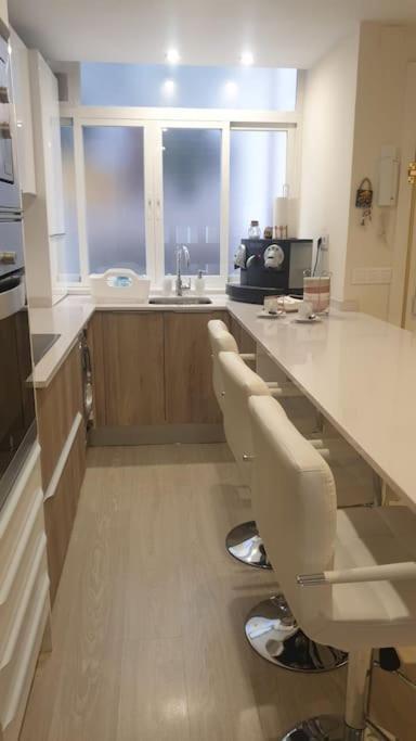 Fantastic Apartment, Newly Renovated *
